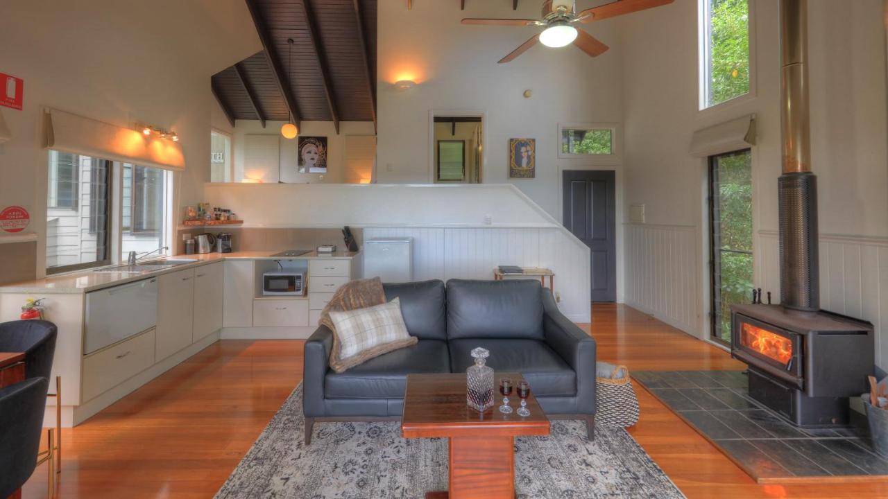 Montville Misty View Cottages Bagian luar foto